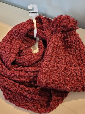 SONOMA Chunky Knit Infinity Scarf & Hat in Deep Burgandy-Maroon Mix NWT!